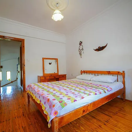 Lovely Villa Surrounded By Nature In Fethiye Apartamento *