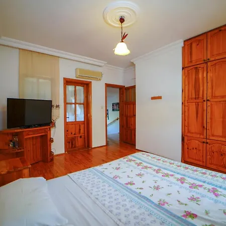 Lovely Villa Surrounded By Nature In Fethiye Daire