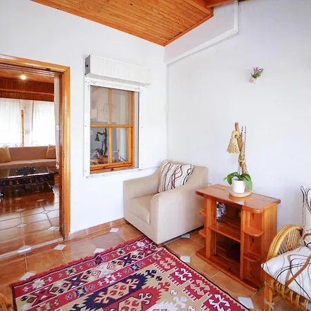 Lovely Villa Surrounded By Nature In Fethiye 费特希耶